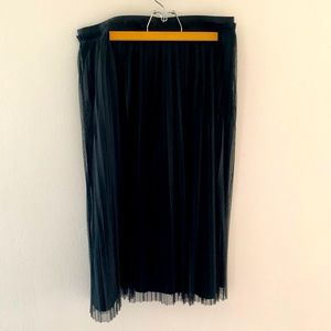 Banana republic ballet maxi skirt